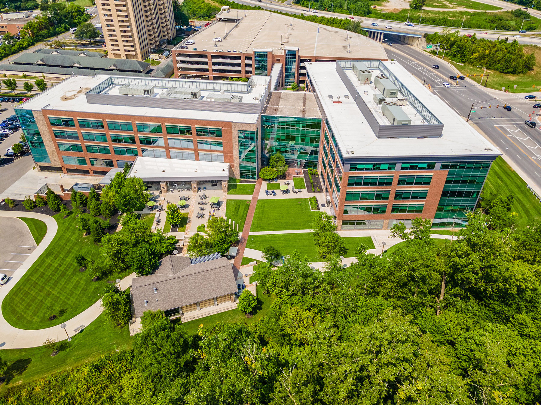 Aerial View of Office Building with Green grass and Trees | Ohio Commercial Landscaping 