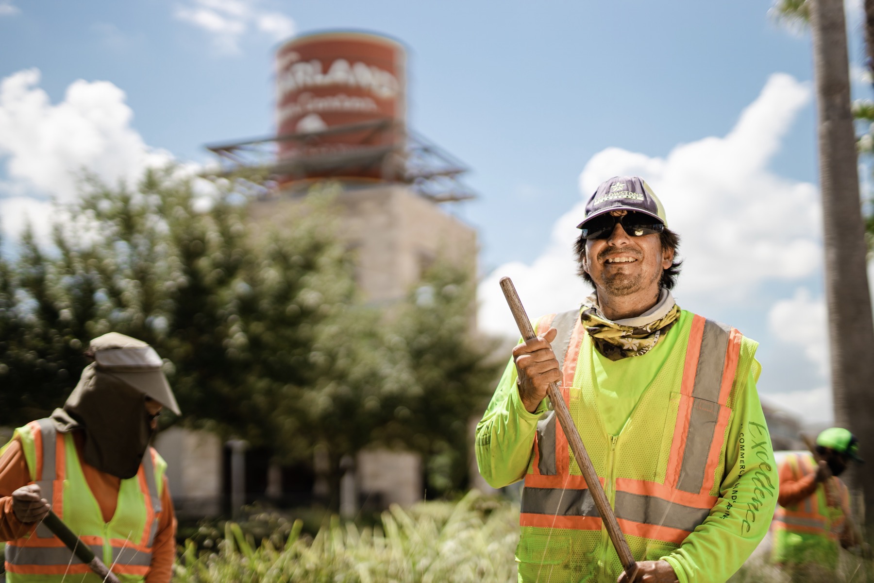 Maintenance crew for national accounts